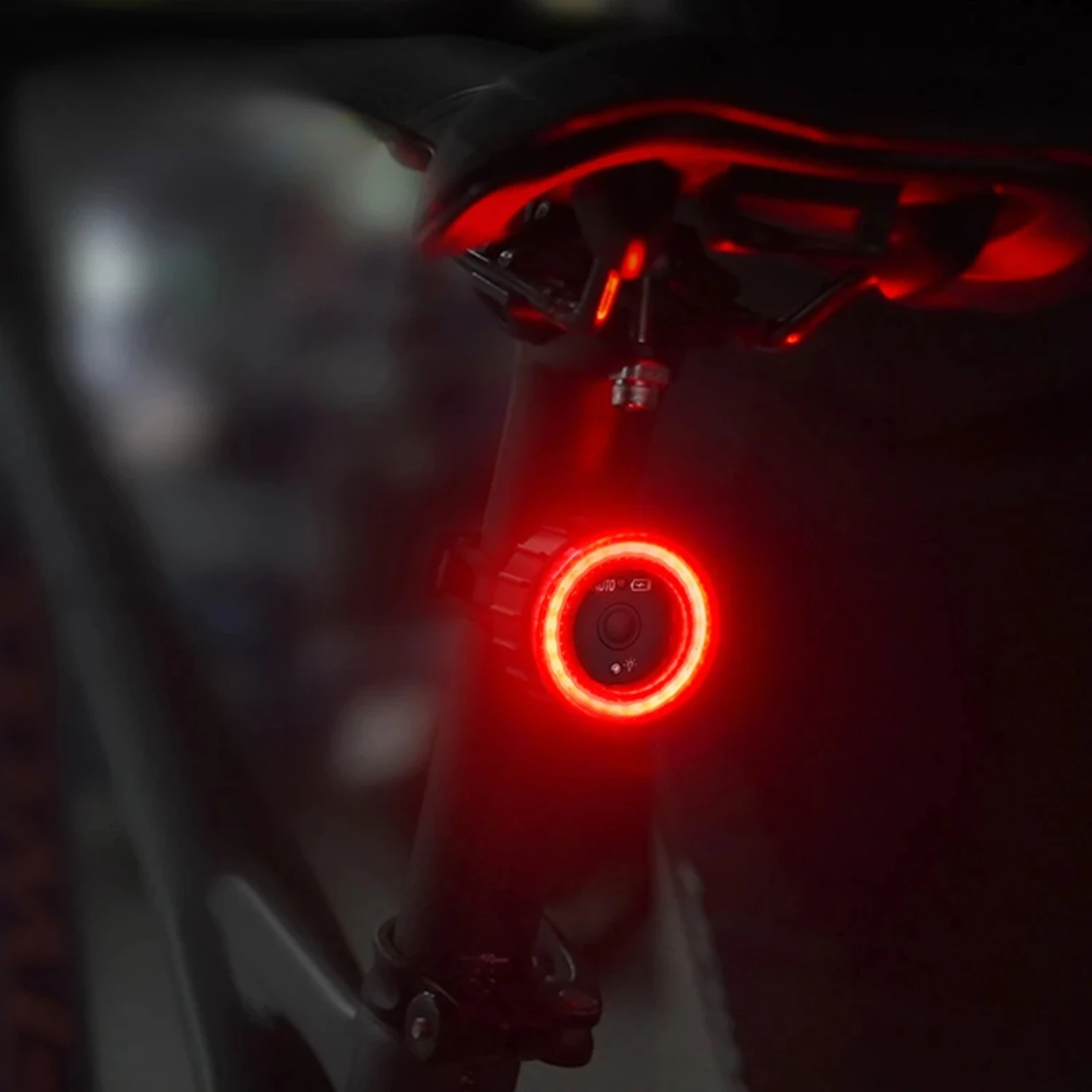 Задний фонарь для велосипеда, зарядка через USB, высокая видимость, многофункциональный мигающий светильник с датчиком тормоза, задний фонарь, лампы для шоссейного велосипеда MTB
Задний фонарь для велосипеда, зарядка через USB, высокая видимость, многофункциональный мигающий светильник с датчиком тормоза, задний фонарь, лампы для шоссейного велосипеда MTB