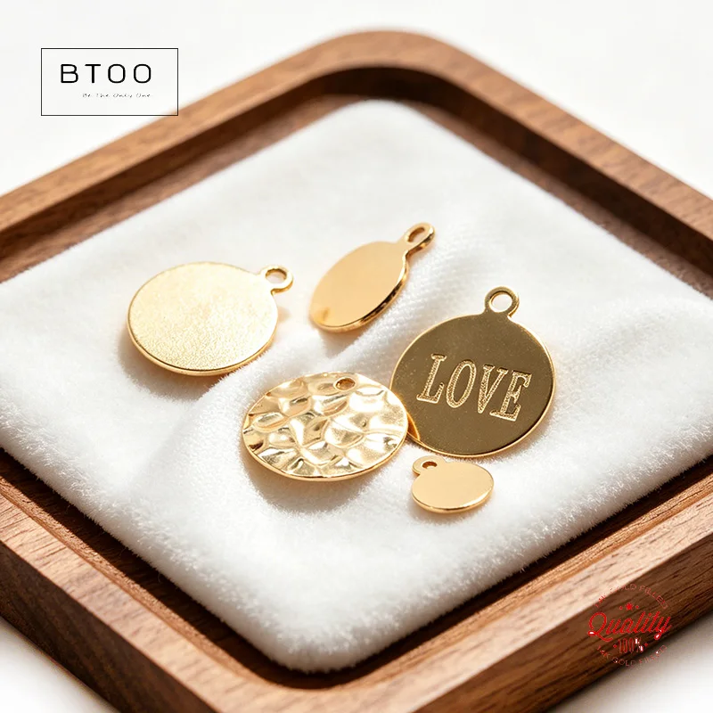 14K Gold Filled 10MM round Disc Charms with Hole And Letter Hammer for DIY Jewelry Making - Bracelets Necklaces
14K Gold Filled 10MM round Disc Charms with Hole And Letter Hammer for DIY Jewelry Making - Bracelets Necklaces