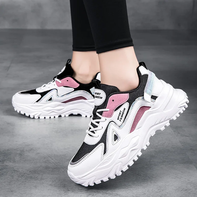 Big size 43 Women Mesh Breathable White Sneakers Women Platform Sports Running Shoes Gym training Walking shoes baskets femme
Big size 43 Women Mesh Breathable White Sneakers Women Platform Sports Running Shoes Gym training Walking shoes baskets femme