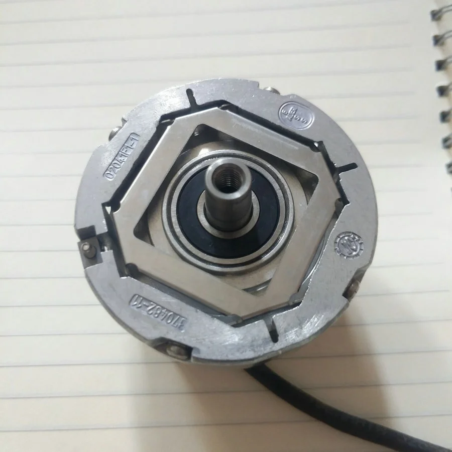Used Encoder ECN 1313 512 62S12-78 ECN 131351262S12-78 ID 586 640-11 ID 586640-11 ID 586 640-51 Second-hand for CTP
Used Encoder ECN 1313 512 62S12-78 ECN 131351262S12-78 ID 586 640-11 ID 586640-11 ID 586 640-51 Second-hand for CTP
