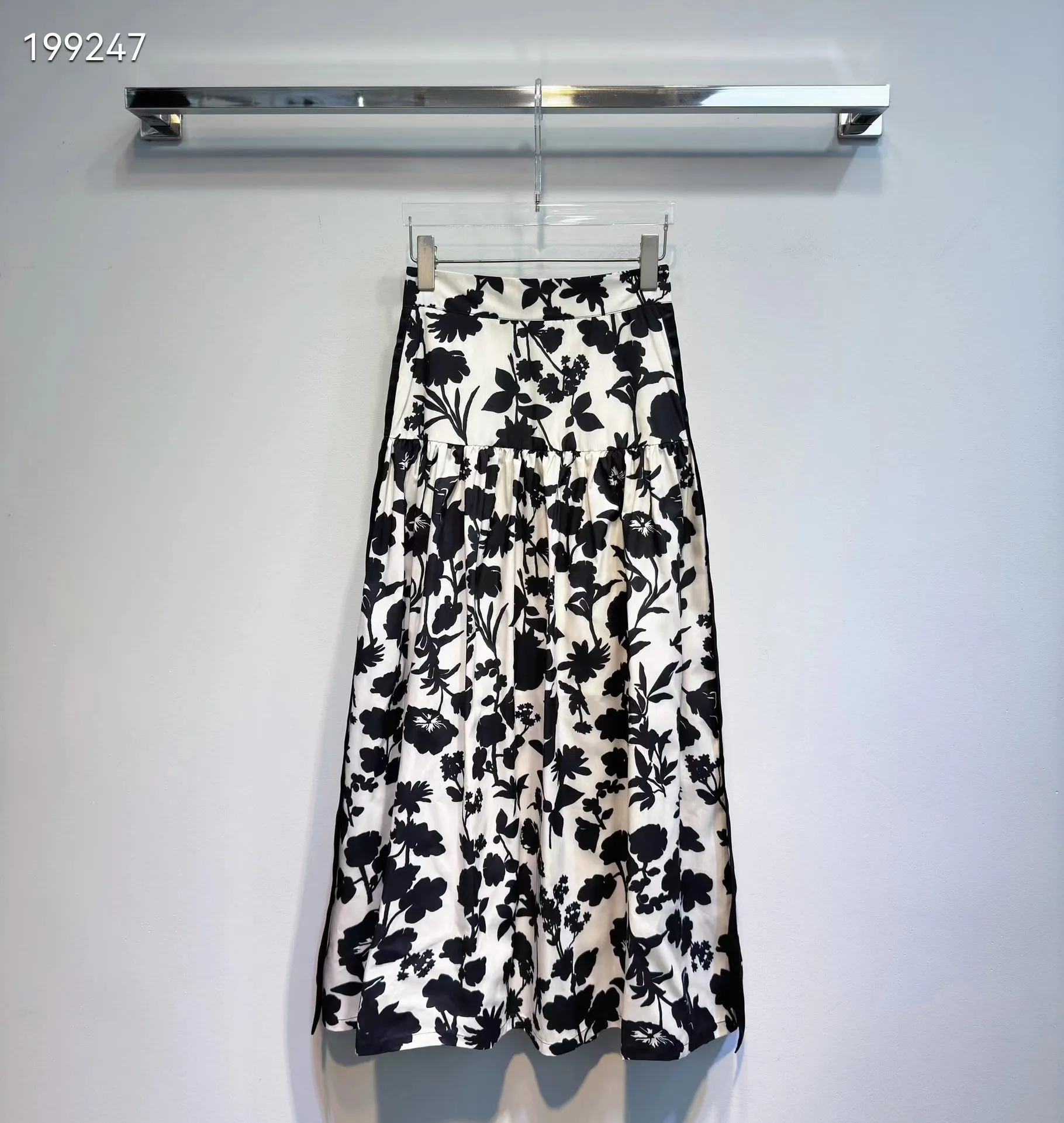 wd0813 Fashion women Skirts 2024 Popular European Design party style Women's Clothing
wd0813 Fashion women Skirts 2024 Popular European Design party style Women's Clothing