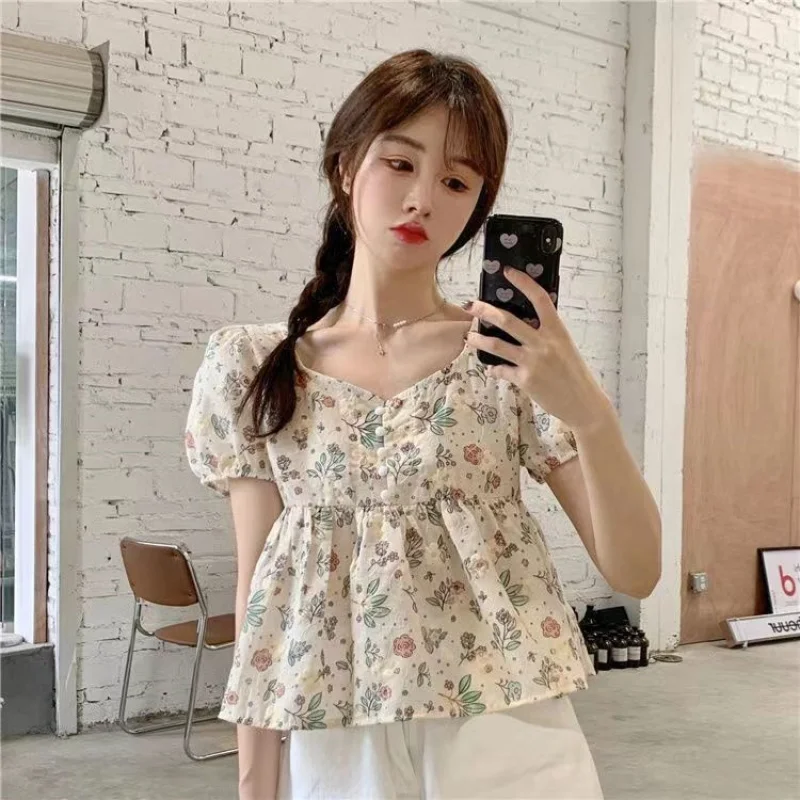 Floral Shirt Women's Design Sense Niche Square Collar Sweet Chic French Style Shirt Top2025
Floral Shirt Women's Design Sense Niche Square Collar Sweet Chic French Style Shirt Top2025