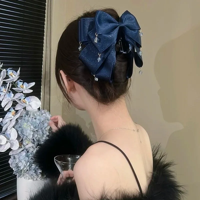Заколка для волос Starlight Blue Bow Gripping с водными стразами, элегантная, для банкетов и свиданий, 1 шт.
Заколка для волос Starlight Blue Bow Gripping с водными стразами, элегантная, для банкетов и свиданий, 1 шт.