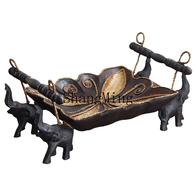 CLL fruit plate new living room household coffee table fruit plate high-end supply plate
CLL fruit plate new living room household coffee table fruit plate high-end supply plate