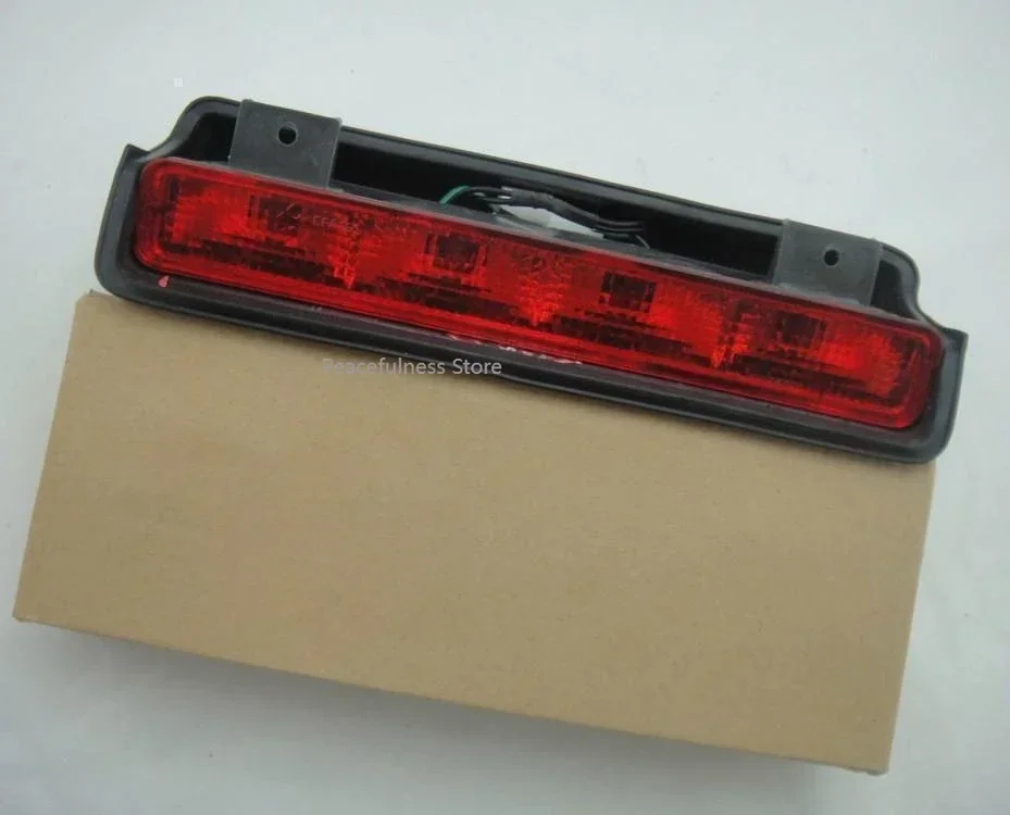Высокий стоп-сигнал для Mitsubishi Cheetah Cheetah Black King Kong Q6V31V32V33V43V45, задний купольный фонарь D4R
Высокий стоп-сигнал для Mitsubishi Cheetah Cheetah Black King Kong Q6V31V32V33V43V45, задний купольный фонарь D4R