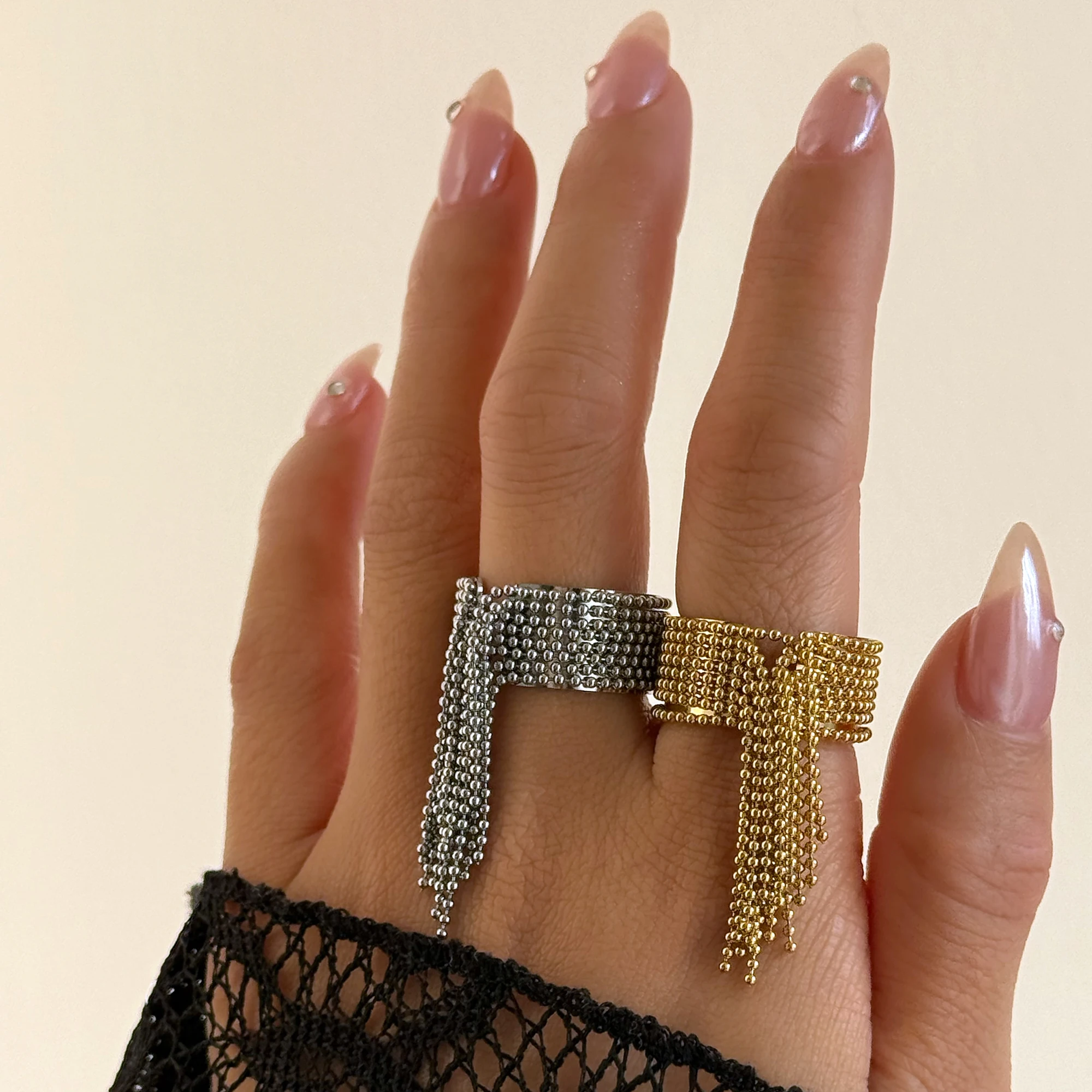 DASEIN New Gypsy Bead Chain Tassel Ring 18k PVD Gold Plated Stainless Steel Valentines Day Engagement Luxury Jewelry for Women
DASEIN New Gypsy Bead Chain Tassel Ring 18k PVD Gold Plated Stainless Steel Valentines Day Engagement Luxury Jewelry for Women