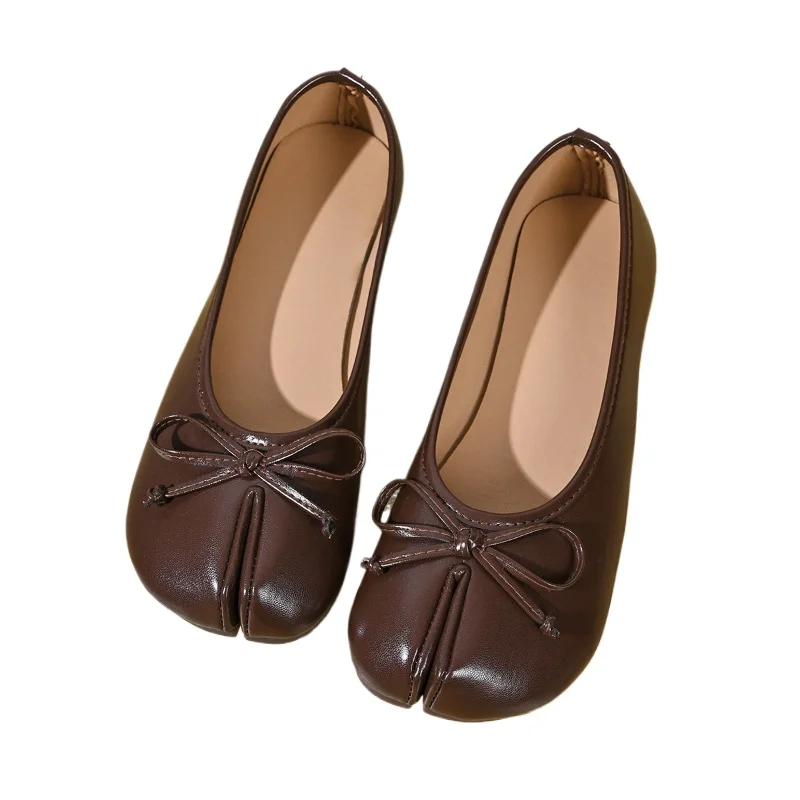 2026 Summer Women's Bowknot Flat Tabi Shoes Lazy Person Horse Hoof Shoes Women Split Toe Mocassines Loafers Slippers Big Size
2026 Summer Women's Bowknot Flat Tabi Shoes Lazy Person Horse Hoof Shoes Women Split Toe Mocassines Loafers Slippers Big Size