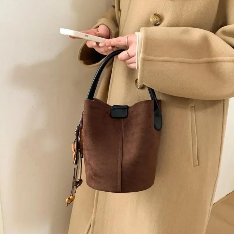 Minimalist Unique Leisure Business Women's Tote Bag High-End Simple Fashionable Large Capacity Diaper Bag Paris Inspired
Minimalist Unique Leisure Business Women's Tote Bag High-End Simple Fashionable Large Capacity Diaper Bag Paris Inspired