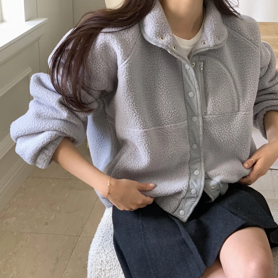 Chic Vintage Winter ort Coat Women's Zipper Collar Fluffy Warm Cardigan Versatile Sle Long Sve Pure Color Faion
Chic Vintage Winter ort Coat Women's Zipper Collar Fluffy Warm Cardigan Versatile Sle Long Sve Pure Color Faion