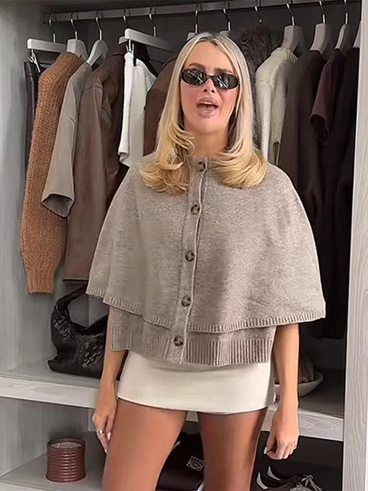 Fashion Cape Knitted Cardigan Women O-neck Single Breasted Casual Female Sweaters 2025 Spring Solid Soft Loose Lady Knitwears
Fashion Cape Knitted Cardigan Women O-neck Single Breasted Casual Female Sweaters 2025 Spring Solid Soft Loose Lady Knitwears