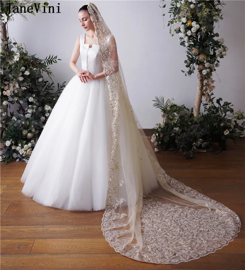 JaneVini Shiny Sequined Champagne Wedding Veil One Layer Lace Edge Bridal Veil with Comb 3 Meters Long Cathedral Bride Veils New
JaneVini Shiny Sequined Champagne Wedding Veil One Layer Lace Edge Bridal Veil with Comb 3 Meters Long Cathedral Bride Veils New