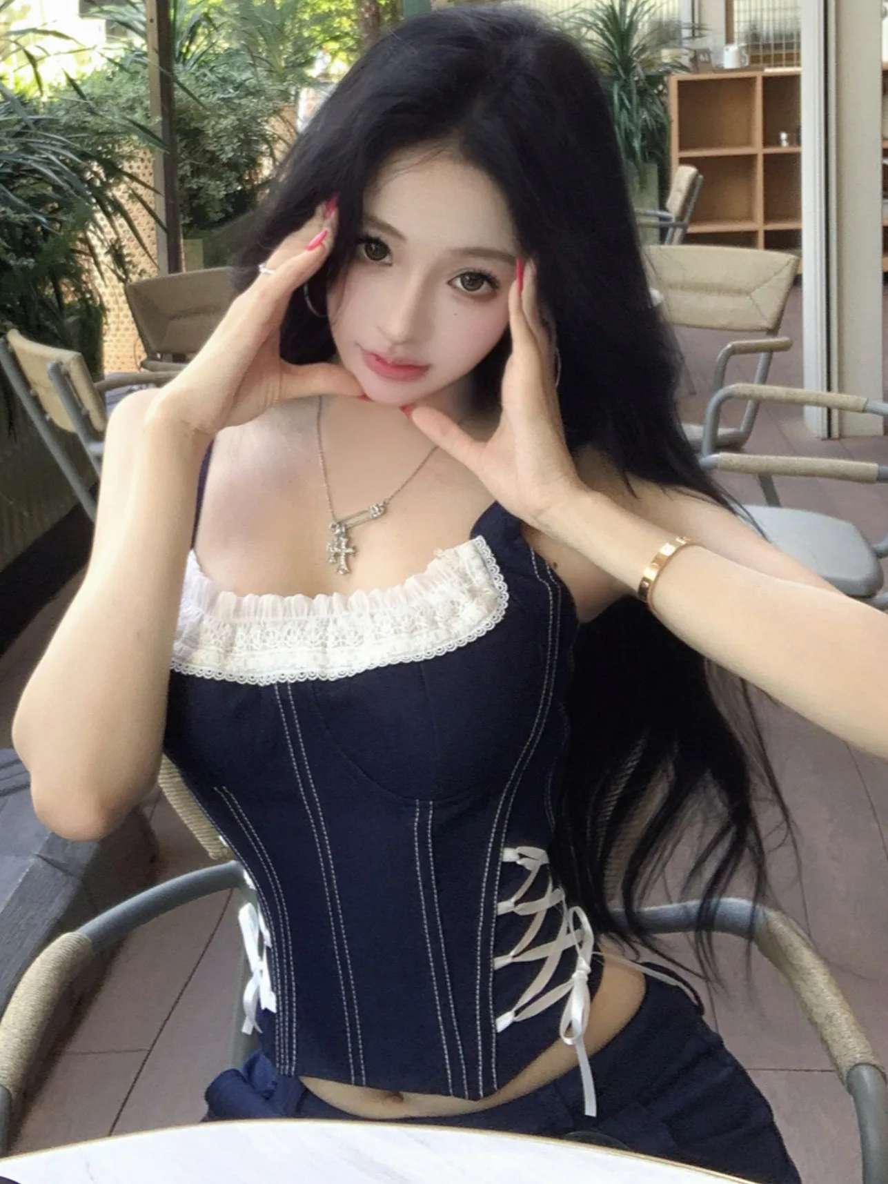 Fashionable Lace Splice Fishbone Women's Sleeveless Vest Summer Trendy Top Polyester Fabric Long Pants Two-Piece Set
Fashionable Lace Splice Fishbone Women's Sleeveless Vest Summer Trendy Top Polyester Fabric Long Pants Two-Piece Set