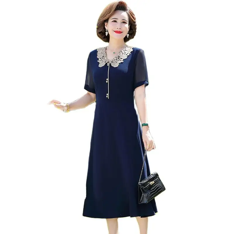 2022 Summer Chiffon Solid Color Dress New Middle-aged Women's Summer Short-sleeved V-neck A Skirt Fashion Elegant Long Skirt5XL
2022 Summer Chiffon Solid Color Dress New Middle-aged Women's Summer Short-sleeved V-neck A Skirt Fashion Elegant Long Skirt5XL