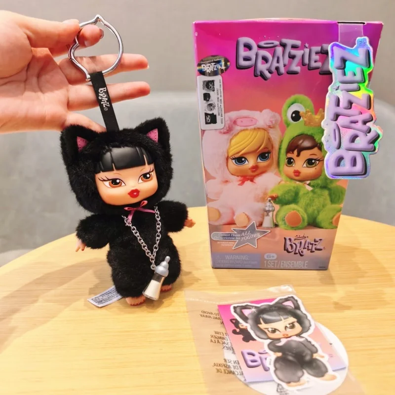 Hot! Genuine Mga Bratz Bratziez Keychain Blind Box Bunny Outfit Anime Figure Black Cat Outfit Mystery Box Model Ornament
Hot! Genuine Mga Bratz Bratziez Keychain Blind Box Bunny Outfit Anime Figure Black Cat Outfit Mystery Box Model Ornament