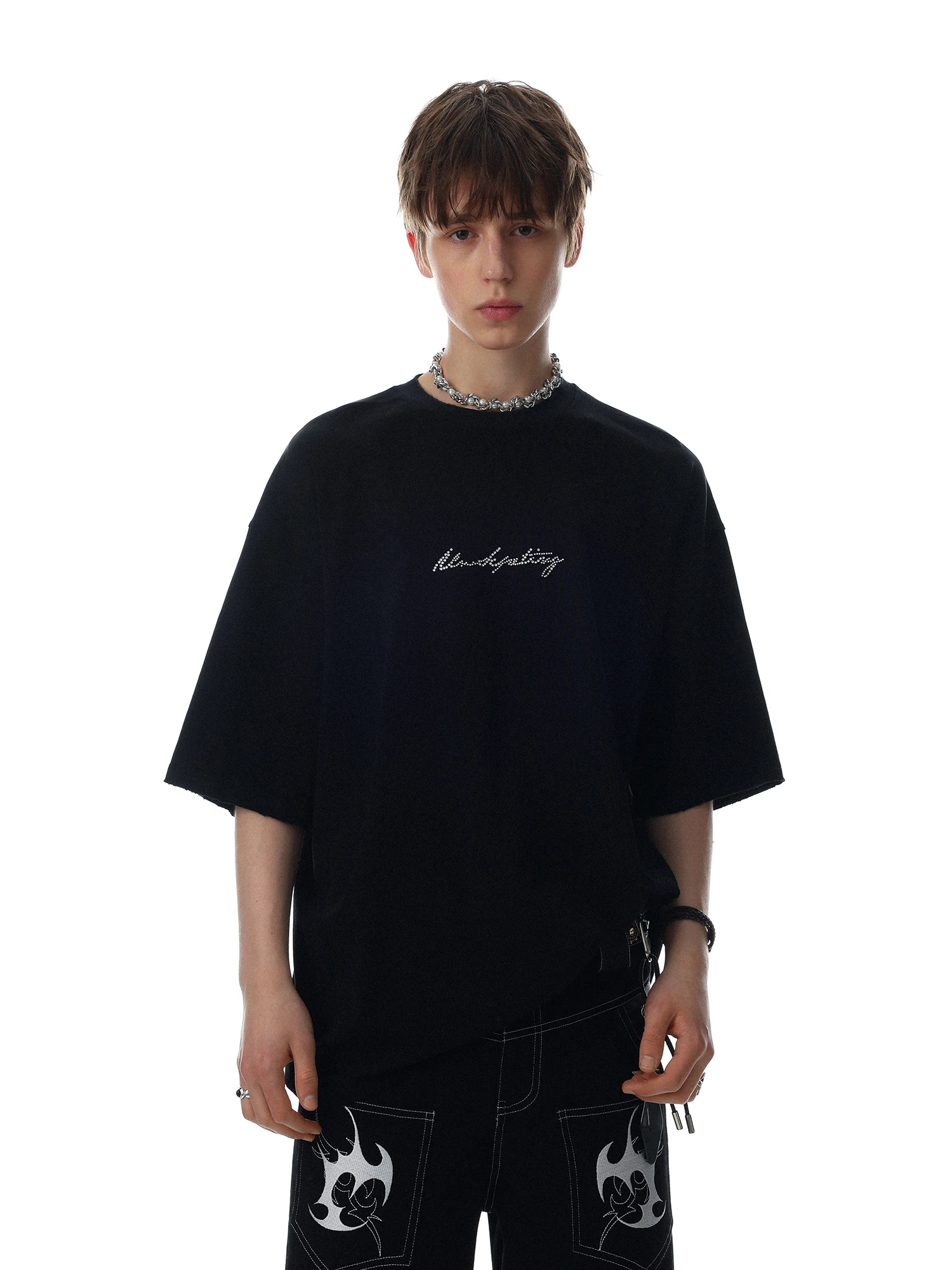 American Retro Rhinestone Design Loose Men's Short Sleeve T-Shirt Pure Cotton Heavyweight Fashion Brand round Neck Top
American Retro Rhinestone Design Loose Men's Short Sleeve T-Shirt Pure Cotton Heavyweight Fashion Brand round Neck Top