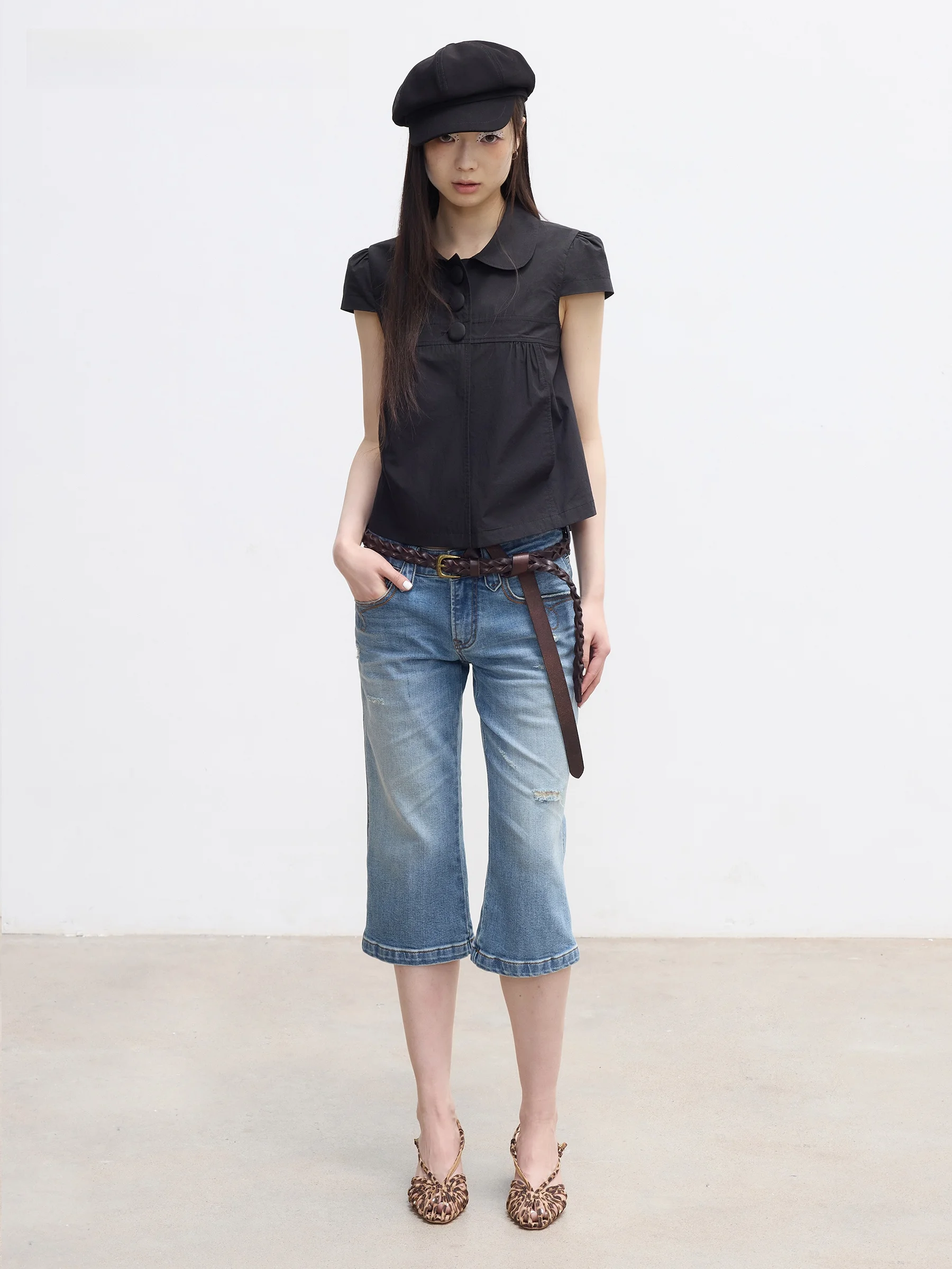 VERMO Retro Doll Collar Short Sleeve Long Velvet Cotton Shirt Casual Style Women's Regular Length Shirt Summer Collection
VERMO Retro Doll Collar Short Sleeve Long Velvet Cotton Shirt Casual Style Women's Regular Length Shirt Summer Collection