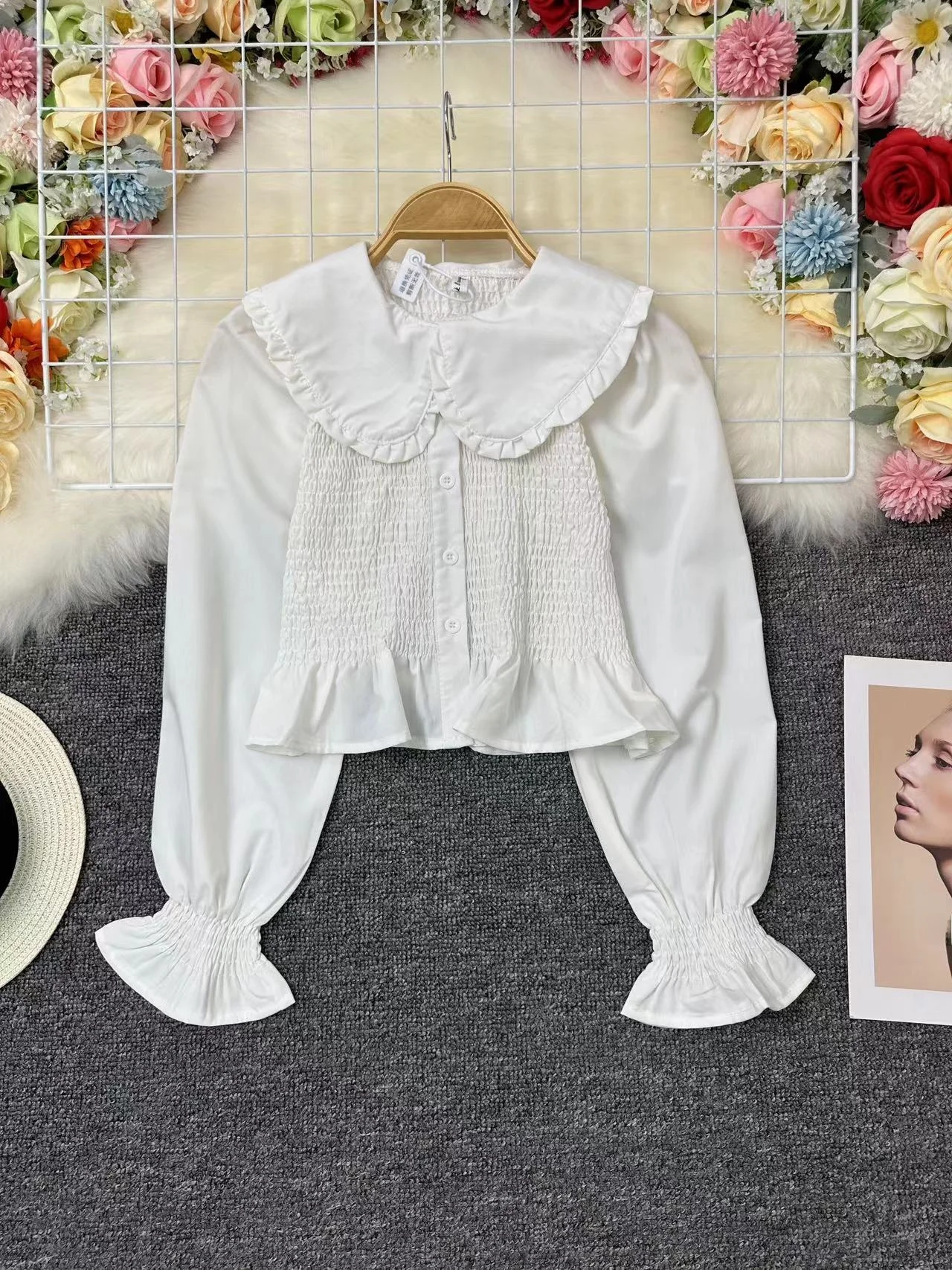 Chic Early Autumn Sweet Chic Babydoll Collar Shirt Women's Design Sensation Waist Cinched Short Length Long Sleeve Blouse
Chic Early Autumn Sweet Chic Babydoll Collar Shirt Women's Design Sensation Waist Cinched Short Length Long Sleeve Blouse