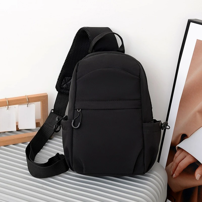 New Men's Chest Bag - Multi-functional, Simple and Stylish Crossbody Bag, Water-resistant, Large Capacity, Single Shoulder Bag
New Men's Chest Bag - Multi-functional, Simple and Stylish Crossbody Bag, Water-resistant, Large Capacity, Single Shoulder Bag