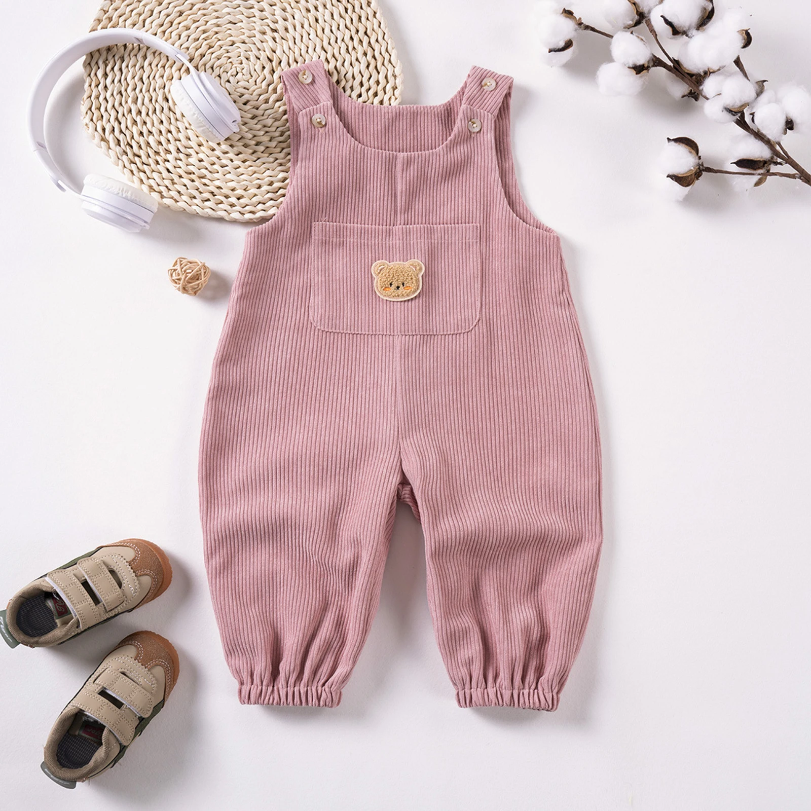 Baby Boy Girl Corduroy Overalls Bear Embroidered Sleeveless Jumpsuit with Front Pocket Cute Fall Clothes
Baby Boy Girl Corduroy Overalls Bear Embroidered Sleeveless Jumpsuit with Front Pocket Cute Fall Clothes