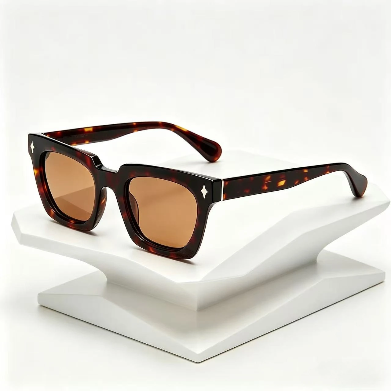 New Square Frame Acetate Sunglasses Men Outdoor Driving Prescription Custom Sunglasses Women UV400 Resistant Travel SUN GLASSES
New Square Frame Acetate Sunglasses Men Outdoor Driving Prescription Custom Sunglasses Women UV400 Resistant Travel SUN GLASSES