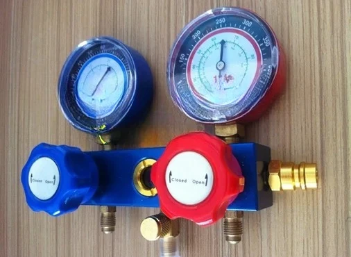 Automotive air conditioner fluorinated aluminum table double table valve plus snow refrigerant tool
Automotive air conditioner fluorinated aluminum table double table valve plus snow refrigerant tool
