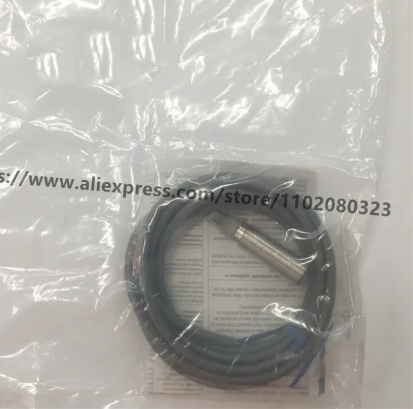 3Pcs New Proximity Switch E2B-M12KS04-WZ-B2 E2B-M12KS04-WZ-C1 E2B-M12KS04-WZ-C2 E2B-M12KS04-WZ-B1
3Pcs New Proximity Switch E2B-M12KS04-WZ-B2 E2B-M12KS04-WZ-C1 E2B-M12KS04-WZ-C2 E2B-M12KS04-WZ-B1