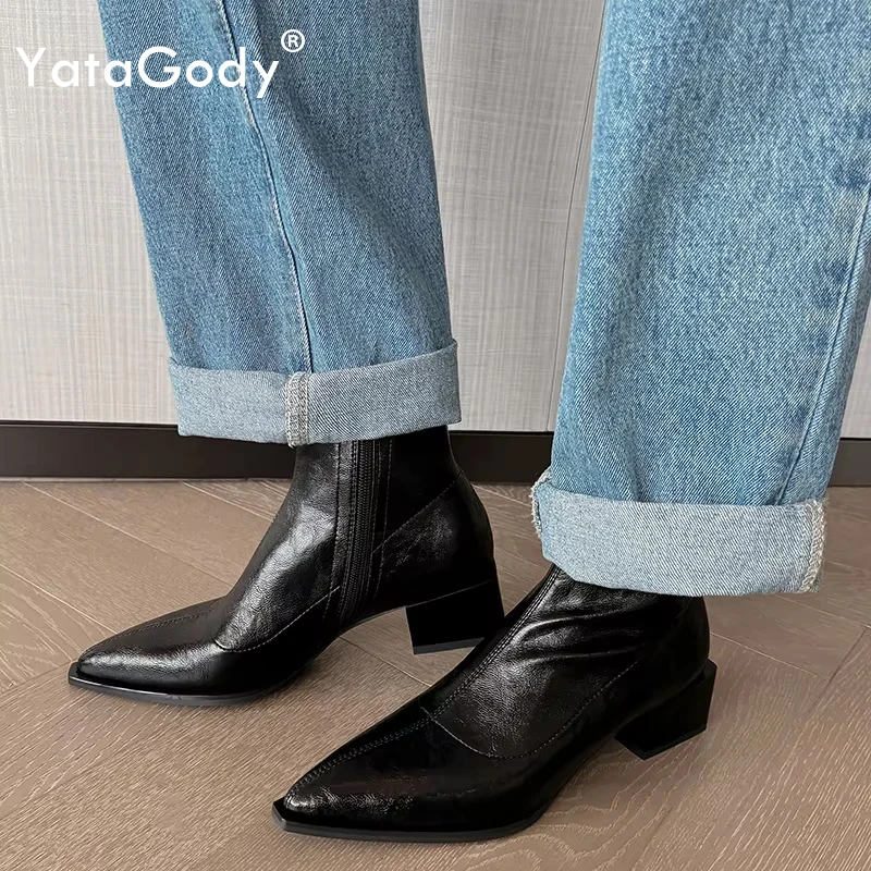 YATAGODY Size 34-40 Women Ankle Stretch Boots Soft Leather Vintage Chunky Heels Shoes Fall Winter 2025 Casual Office Daily Dress
YATAGODY Size 34-40 Women Ankle Stretch Boots Soft Leather Vintage Chunky Heels Shoes Fall Winter 2025 Casual Office Daily Dress