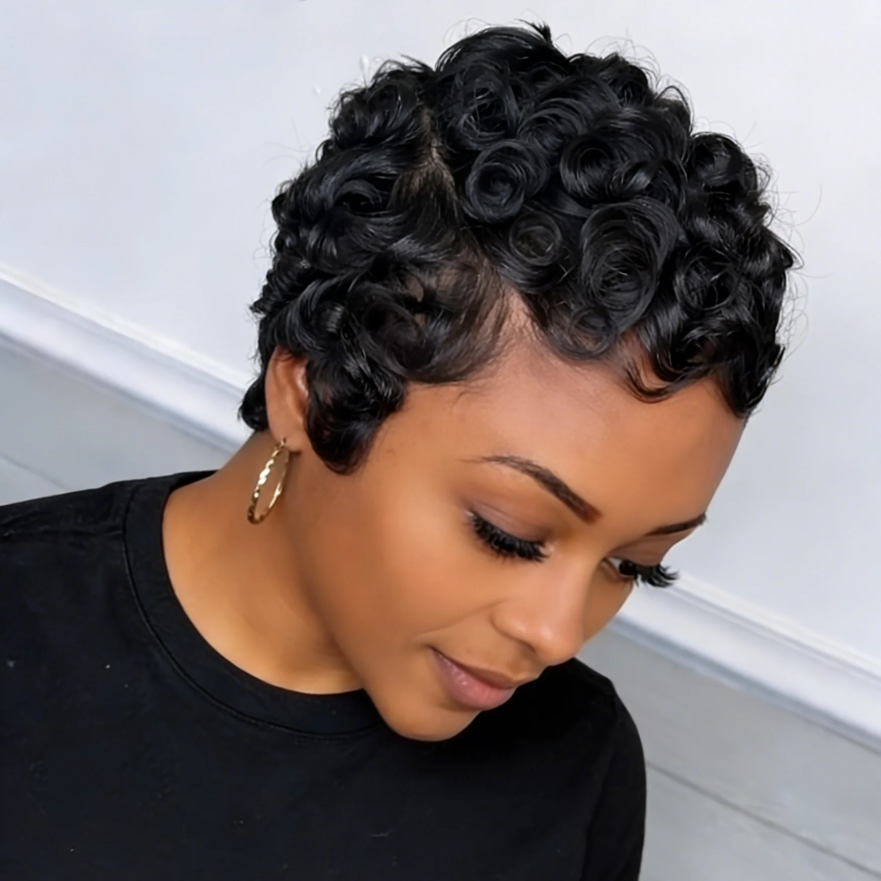 Loose Curly Side Part Brazilian Human Hair Wig Short Pixie Cut Wig for Women Full Machine Made Wig For Women
Loose Curly Side Part Brazilian Human Hair Wig Short Pixie Cut Wig for Women Full Machine Made Wig For Women