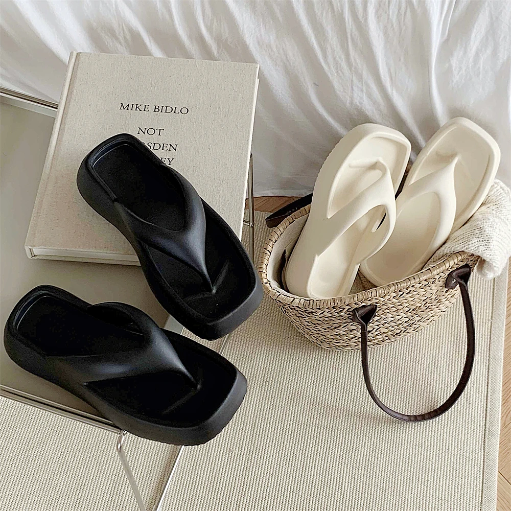 Summer Thick Heel Wedge Sandals Women's Casual Pure Color Flip Flops Beach Shoes Comfortable Lightweight EVA Footwear
Summer Thick Heel Wedge Sandals Women's Casual Pure Color Flip Flops Beach Shoes Comfortable Lightweight EVA Footwear