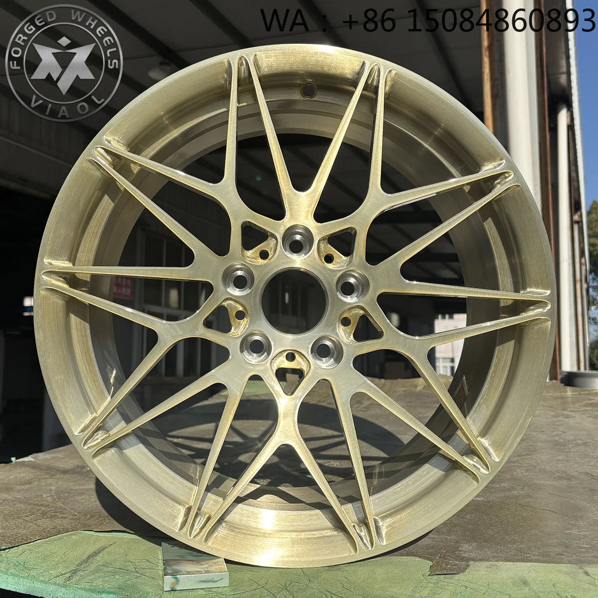 High end customized wheel hub, 19-24 Inch Gold Concave Forged Rim, customized size multi PCD high end modified car auto parts
High end customized wheel hub, 19-24 Inch Gold Concave Forged Rim, customized size multi PCD high end modified car auto parts