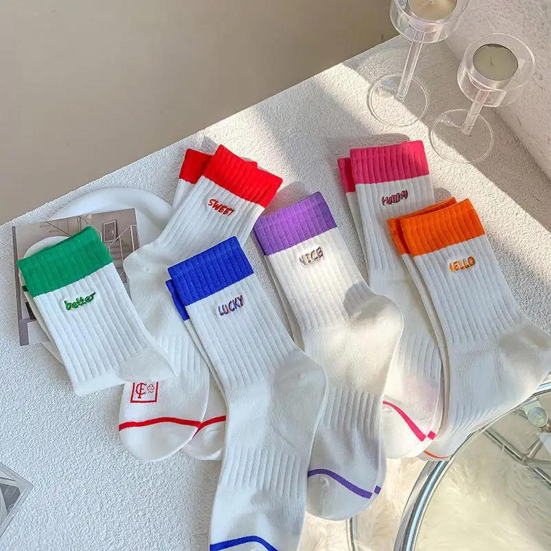 Autumn Winter Embroidered Cotton Mid-tube Socks Sweat-absorbent Anti-friction Sports Socks Unisex Basketball Socks Running Socks
Autumn Winter Embroidered Cotton Mid-tube Socks Sweat-absorbent Anti-friction Sports Socks Unisex Basketball Socks Running Socks