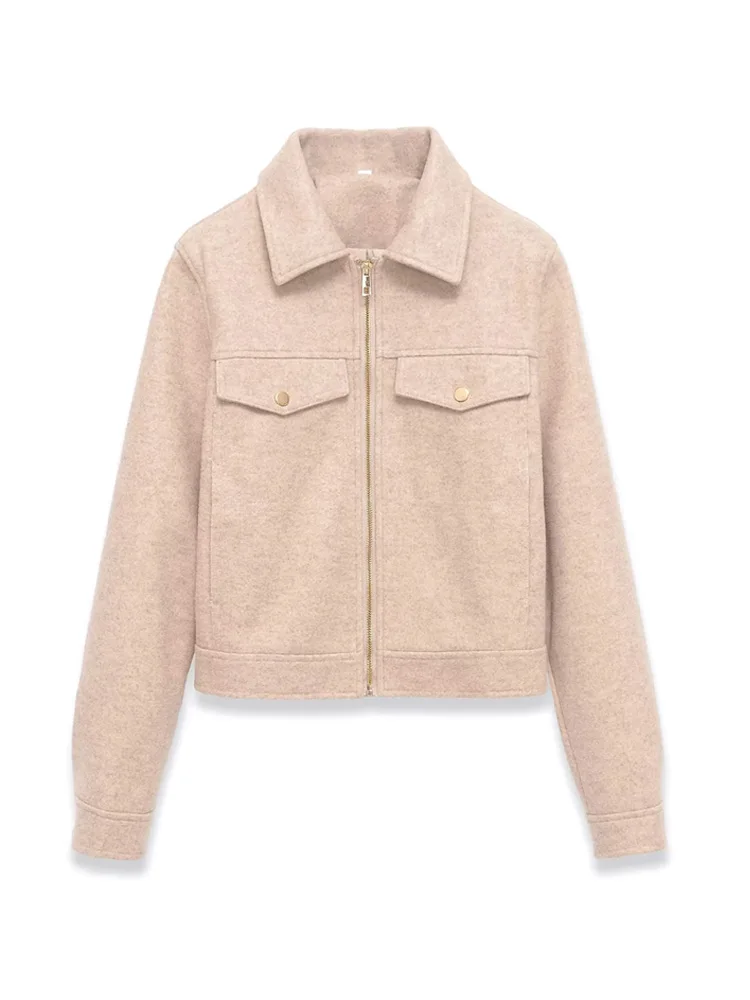 Women's Chic Soft Zip-Up Jacket Coat Long Sleeve Lapel Collar Outerwear with Front Pockets Fashionable Top
Women's Chic Soft Zip-Up Jacket Coat Long Sleeve Lapel Collar Outerwear with Front Pockets Fashionable Top