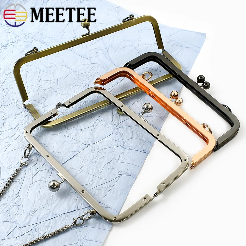 1/2/5Pc 20/25cm Metal Bag Handles Wallet Purse Frame Kiss Clasp Handbags Decor Closure Lock DIY Sewing Brackets Bags Accessories
1/2/5Pc 20/25cm Metal Bag Handles Wallet Purse Frame Kiss Clasp Handbags Decor Closure Lock DIY Sewing Brackets Bags Accessories