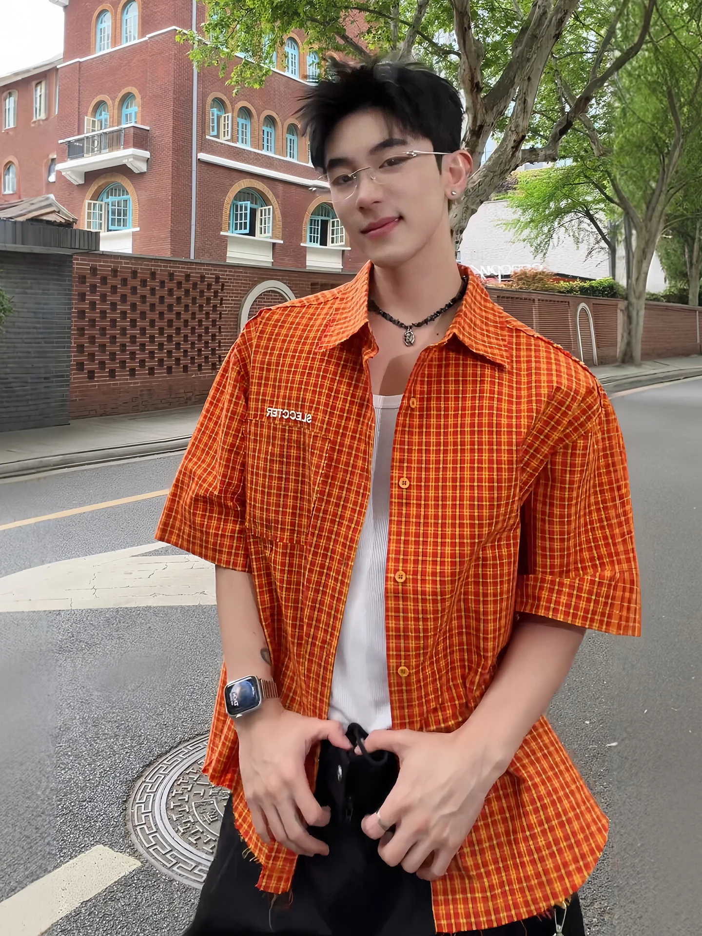 Dopamine Orange Plaid Embroidered Short Sleeve Men's Shirt Summer Thin Style Casual Fashion Cotton Breathable Loose Fit
Dopamine Orange Plaid Embroidered Short Sleeve Men's Shirt Summer Thin Style Casual Fashion Cotton Breathable Loose Fit