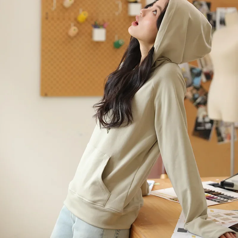2025 Hooded Sweater Women Autumn and Winter Women Clothes Loose Casual Pocket V-neck Top Solid Pullover Long-sleeved Top Hoodies
2025 Hooded Sweater Women Autumn and Winter Women Clothes Loose Casual Pocket V-neck Top Solid Pullover Long-sleeved Top Hoodies