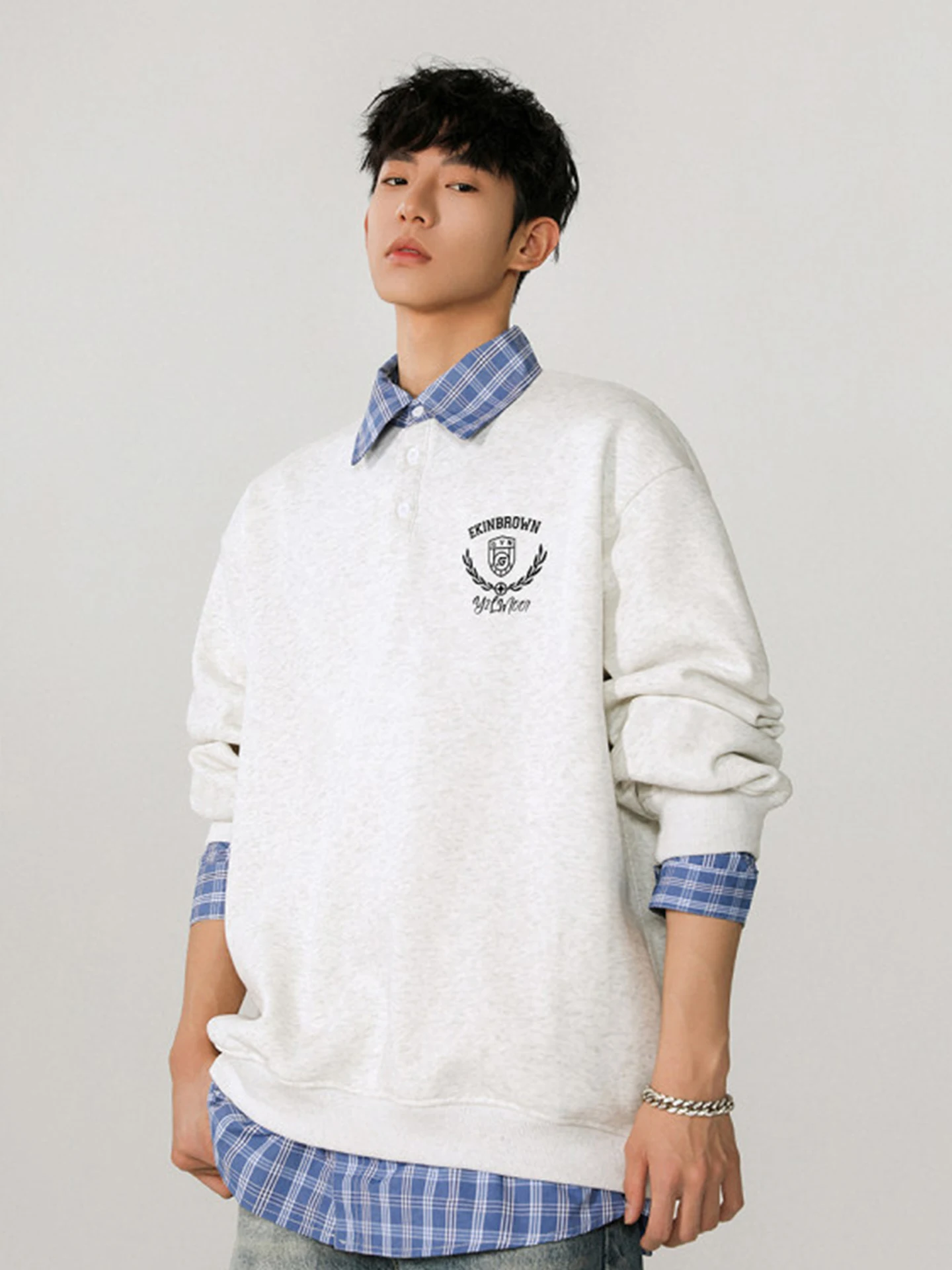 Collar Embroidered Sweatirt Men's Design Plaid Patchwork Fake Two-Piece Jaet Autumn New Sle Haome Top
Collar Embroidered Sweatirt Men's Design Plaid Patchwork Fake Two-Piece Jaet Autumn New Sle Haome Top