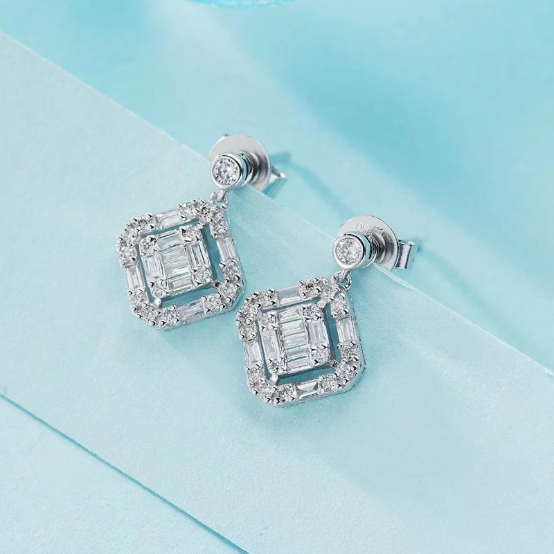 Natural 0.38 Carat Diamond Real AU750 18K Rose Gold Drop Earrings For Women Trendy Engagement Fine Jewelry Free Shipping
Natural 0.38 Carat Diamond Real AU750 18K Rose Gold Drop Earrings For Women Trendy Engagement Fine Jewelry Free Shipping