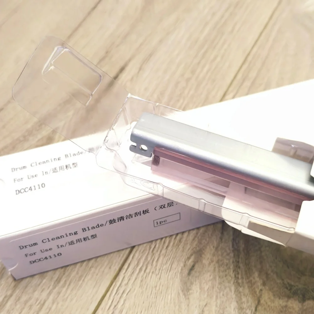 4 шт. новое чистящее лезвие для Xerox 4110 4112 4127 4590 4595 DC 900 1100 6000 7000 лезвие барабана
4 шт. новое чистящее лезвие для Xerox 4110 4112 4127 4590 4595 DC 900 1100 6000 7000 лезвие барабана