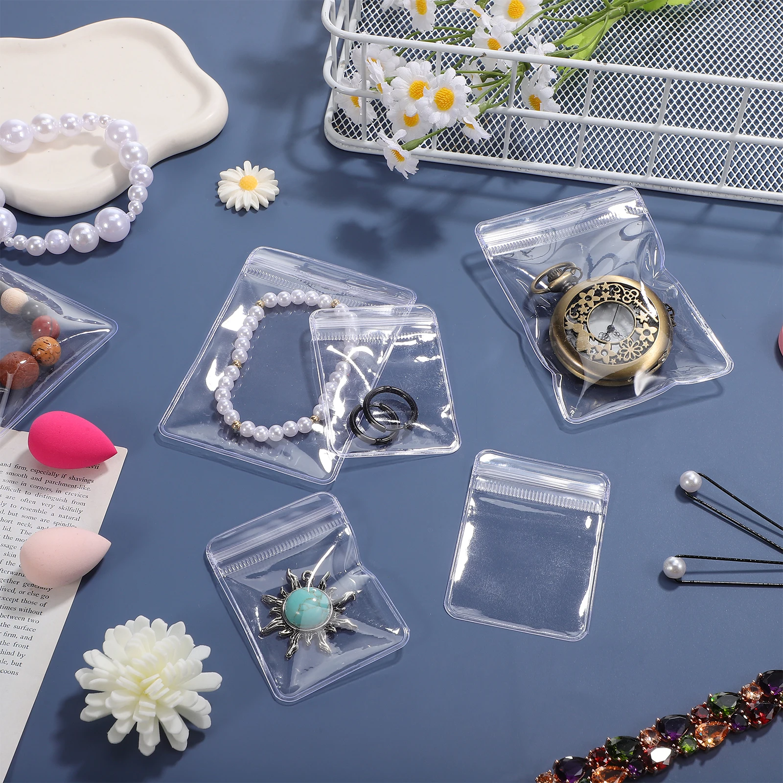 100pcs Transparent PVC Jewelry Pouches Self Sealing Bags Necklace Bracelet Earring Display for DIY Jewelry Packaging
100pcs Transparent PVC Jewelry Pouches Self Sealing Bags Necklace Bracelet Earring Display for DIY Jewelry Packaging