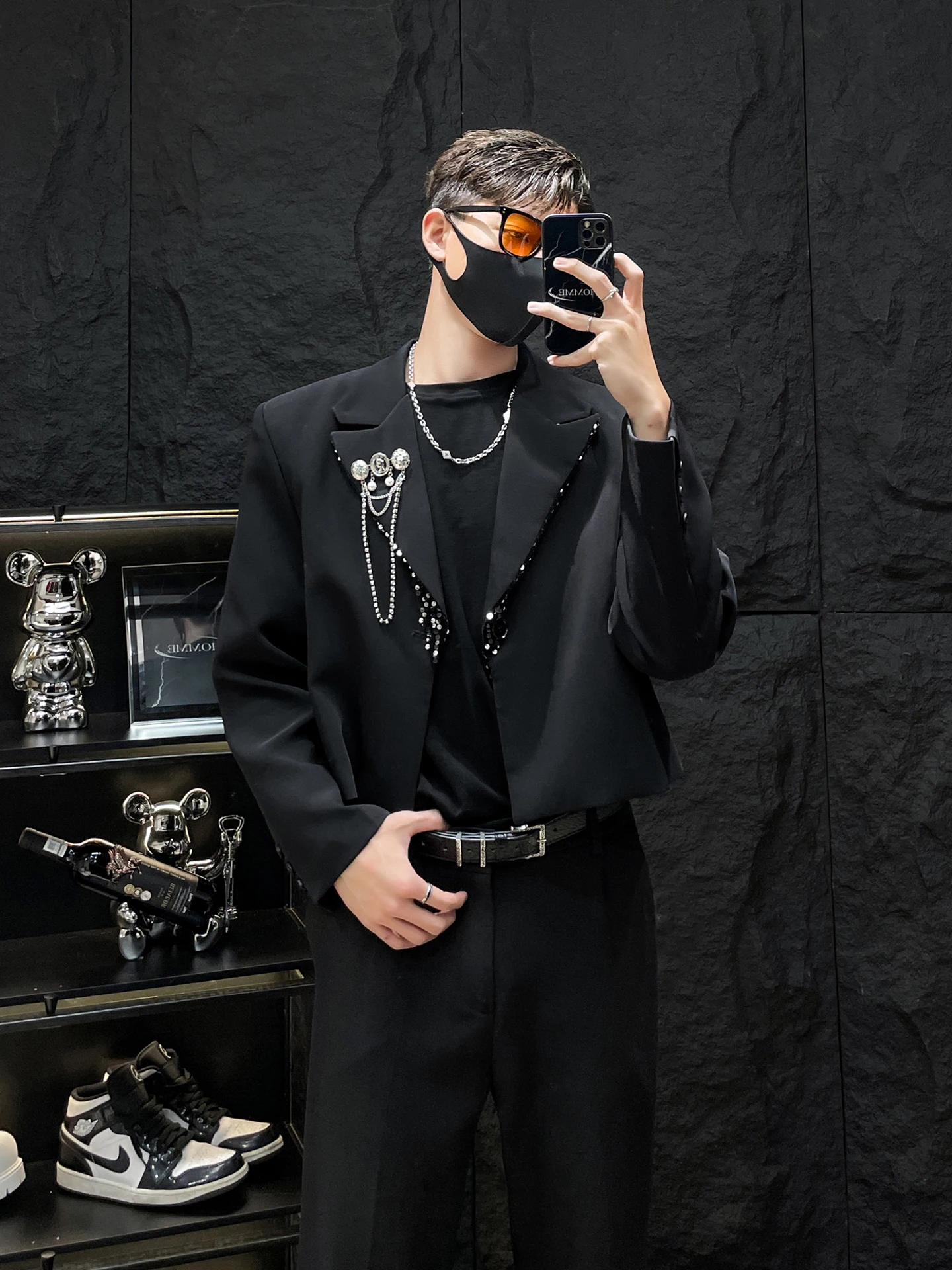 New Homme Mirrorl Men's ort Suit Jaet Faionable Chest Pin Hanging Chain Design High-End Casual Wear for Youth
New Homme Mirrorl Men's ort Suit Jaet Faionable Chest Pin Hanging Chain Design High-End Casual Wear for Youth