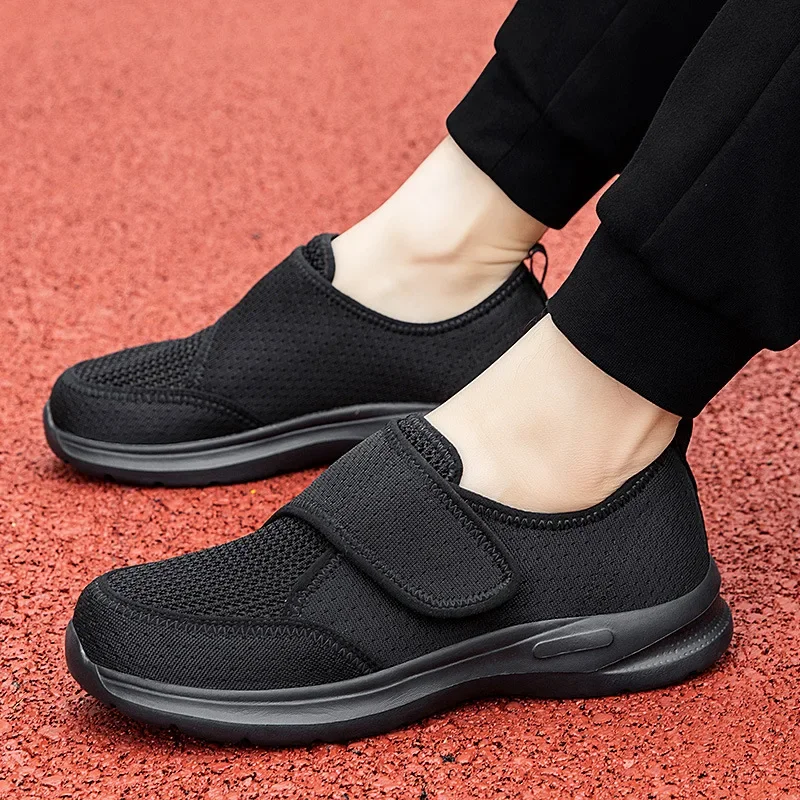 Elderly Diabetic Shoes Men Women Sneaker Large Size Plus Fertilizer Widening Shoes Adjustable Foot Swelling Shoe Non-Slip Couple
Elderly Diabetic Shoes Men Women Sneaker Large Size Plus Fertilizer Widening Shoes Adjustable Foot Swelling Shoe Non-Slip Couple