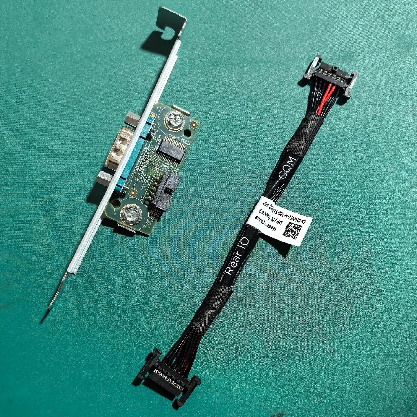 For Dell R750 R7525 R650 R760 server, serial card with cable VXD42 1WVF2
For Dell R750 R7525 R650 R760 server, serial card with cable VXD42 1WVF2