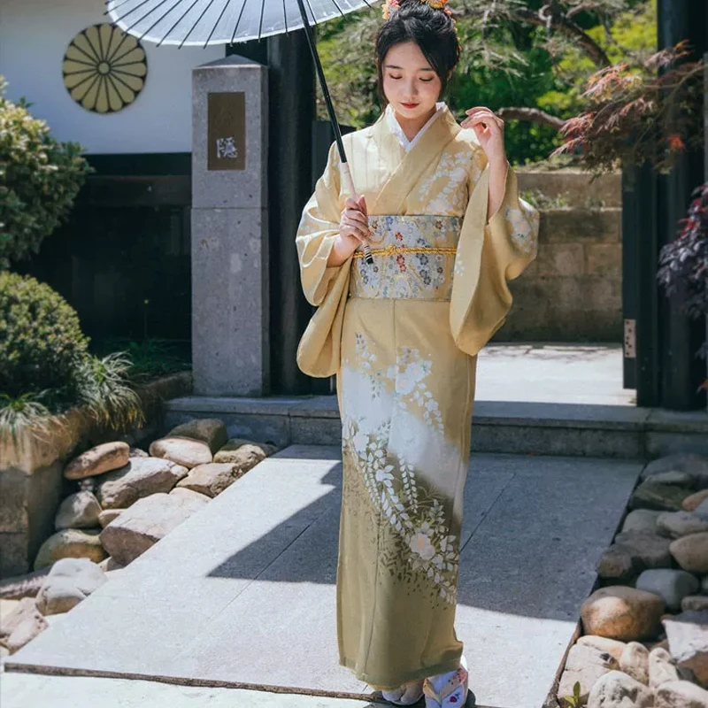 2026 New Japanese Traditional Style Womens Kimono With Obi Flower Print Geisha Kimono Robe Kimono Yukata Photography Costume
2026 New Japanese Traditional Style Womens Kimono With Obi Flower Print Geisha Kimono Robe Kimono Yukata Photography Costume