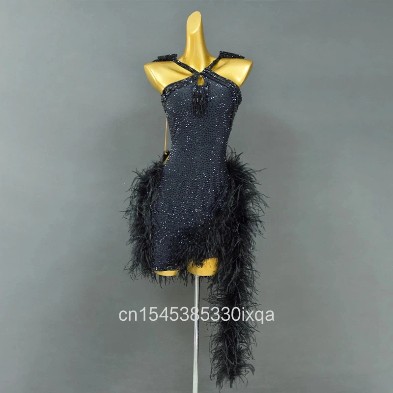 Latin Dance Competition Dresses Customized Senior AB Stones Feather Dress Adult and Child Performance Costume Customizable
Latin Dance Competition Dresses Customized Senior AB Stones Feather Dress Adult and Child Performance Costume Customizable