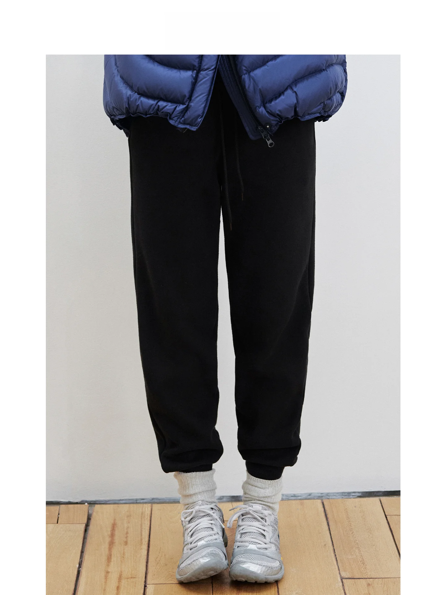 Женские повседневные брюки Mincollection Thiened Fce с высокой талией и завязками, облегающие брюки с эластичными манжетами для отдыха
Женские повседневные брюки Mincollection Thiened Fce с высокой талией и завязками, облегающие брюки с эластичными манжетами для отдыха