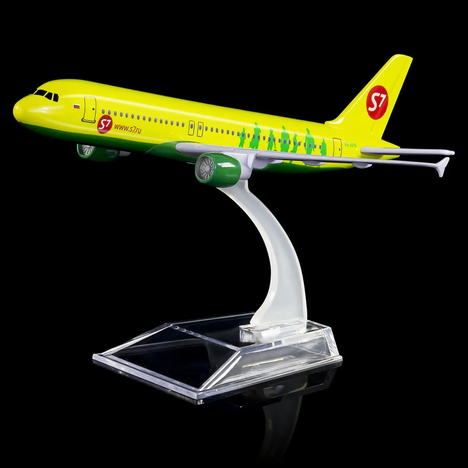 16cm Russian Siberia S7 A320 Airplane Model Toy Kits 1/400 Scale Diecast Metal Airplane Model with Stand for Collections Display
16cm Russian Siberia S7 A320 Airplane Model Toy Kits 1/400 Scale Diecast Metal Airplane Model with Stand for Collections Display