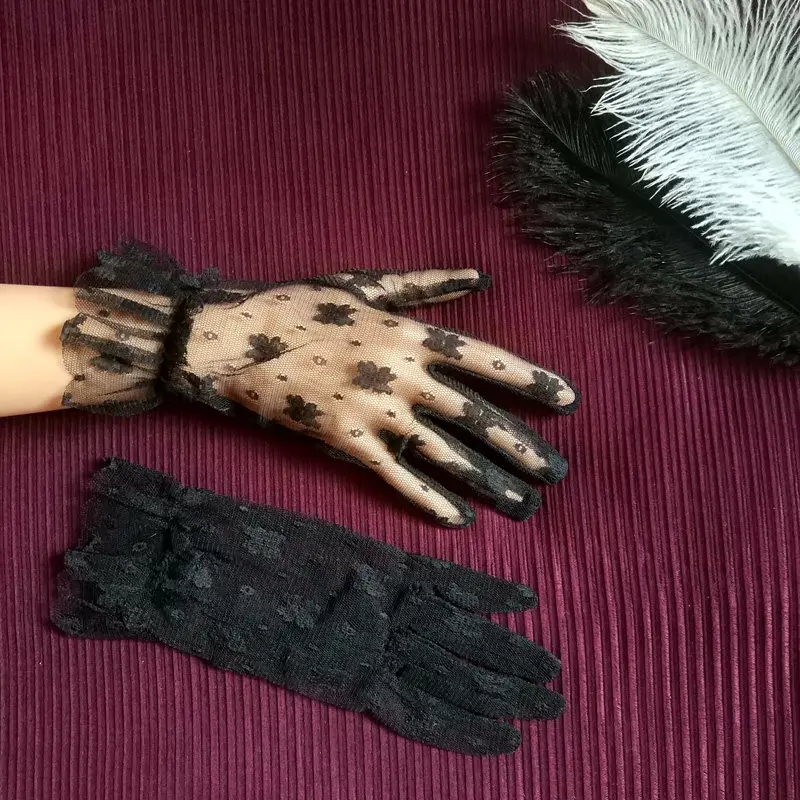 Lolita Accessories White Flower Wedding Gloves Thin Beautiful Lace Gloves Japanese Lolita Lace Hand Sleeve
Lolita Accessories White Flower Wedding Gloves Thin Beautiful Lace Gloves Japanese Lolita Lace Hand Sleeve