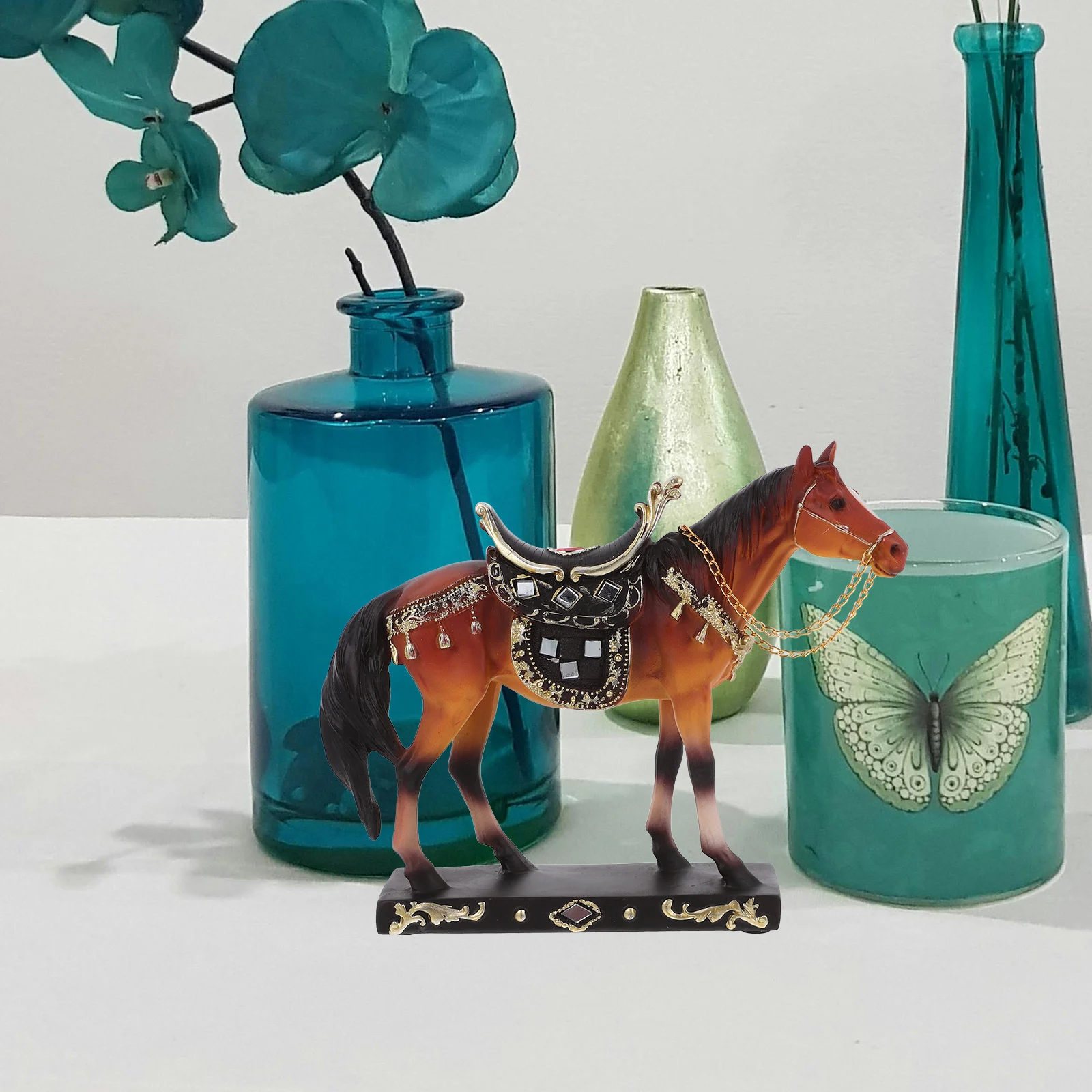Horse Sculpture Modern Table Decoration for Dining Room Living Room Art Piece Elegant Decor Horse Figurines
Horse Sculpture Modern Table Decoration for Dining Room Living Room Art Piece Elegant Decor Horse Figurines