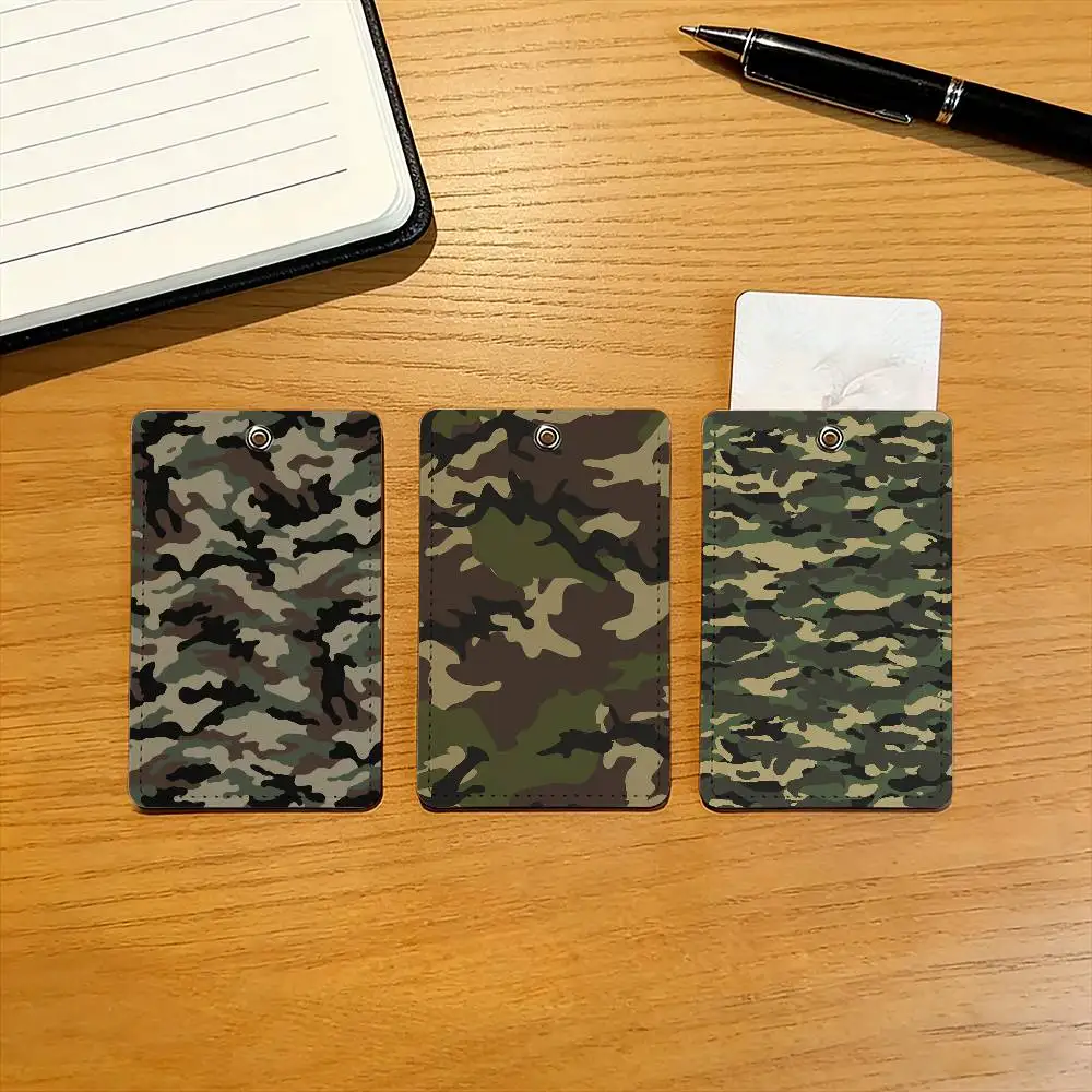Модный камуфляжный держатель для карт с брелком для карты доступа, автобусного пропускания и карты, кредитного удостоверения личности, защитный чехол для банковской карты
Модный камуфляжный держатель для карт с брелком для карты доступа, автобусного пропускания и карты, кредитного удостоверения личности, защитный чехол для банковской карты
