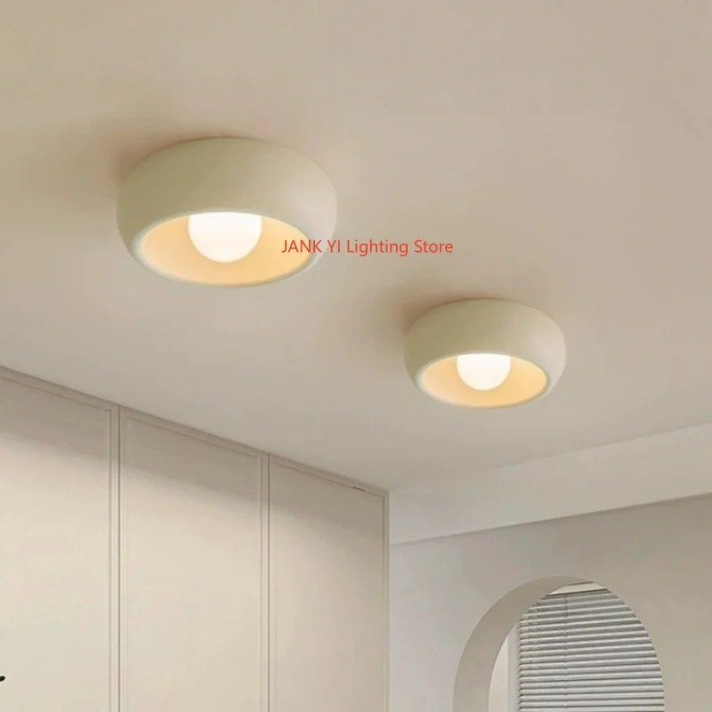 30cm Entrance White Ceiling Light, Hallway Light, Modern Minimalist Bedroom Resin Light, Wardrobe Light, Balcony Pvc Lampshade
30cm Entrance White Ceiling Light, Hallway Light, Modern Minimalist Bedroom Resin Light, Wardrobe Light, Balcony Pvc Lampshade